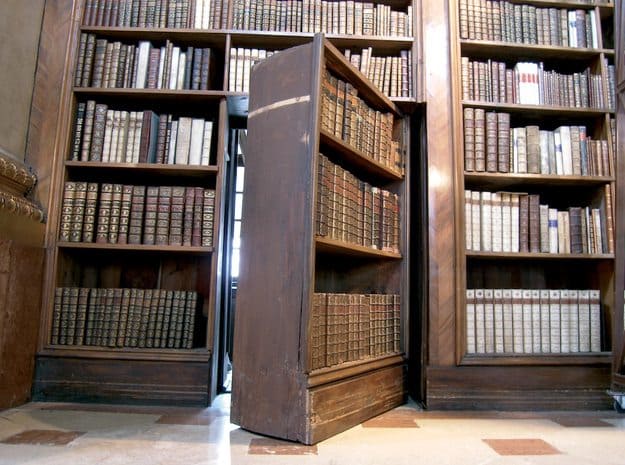 secret-passage-bookshelf