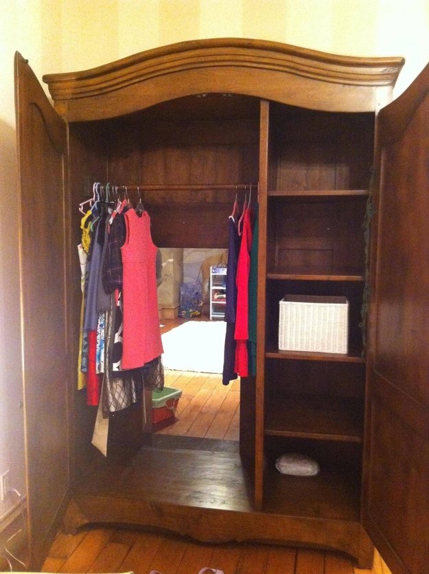 wardrobe-secret-room-next