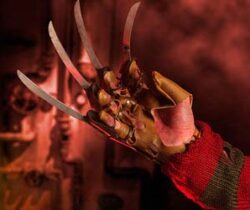 Freddy Krueger Glove