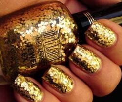 Gold Flakes Nail Polish