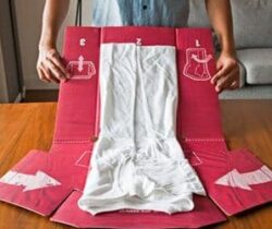 t-shirt folder
