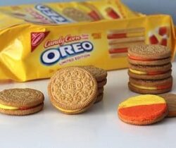 candy corn oreos