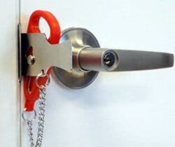 portable door lock