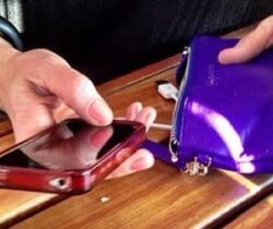 purse with phone charger