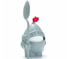 KNIGHT-EGG-HOLDER-AND-SPOON
