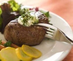 2-in-1 knife and fork