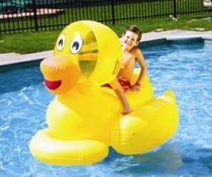 giant inflatable rubber duck