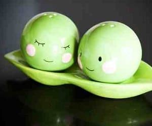 two peas salt and pepper