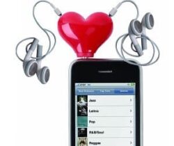heart headphone splitter