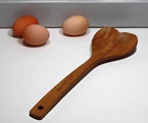 heart shaped wooden spoon