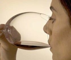 sense enhancing wine glass
