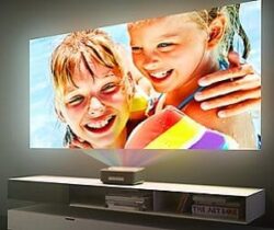 smart wireless projector