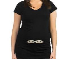 twins peek-a-boo maternity t-shirt