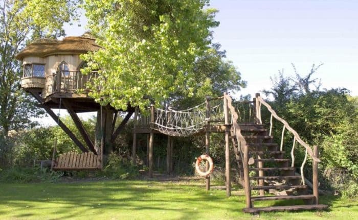 amberley castle treehouse england