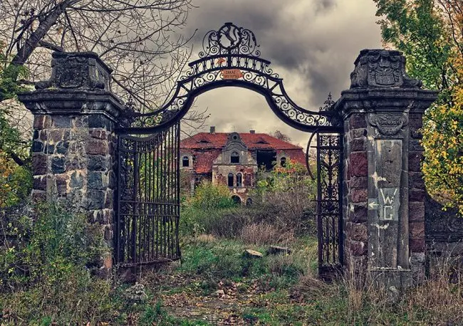 overgrown palace