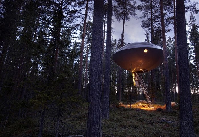 ufo treehouse sweden