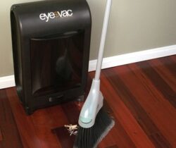 vacuuming dustbin