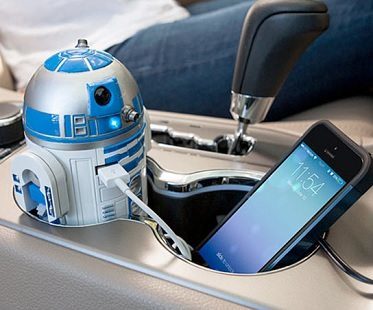 R2-D2 USB car charger