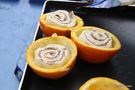 cinnamon rolls orange