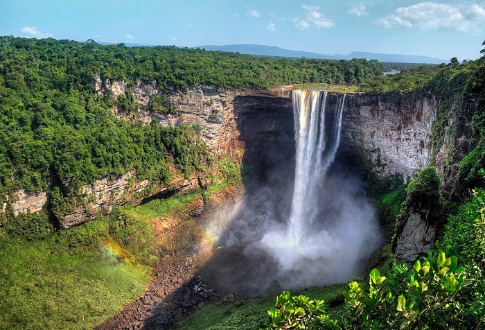 kaieteur falls top