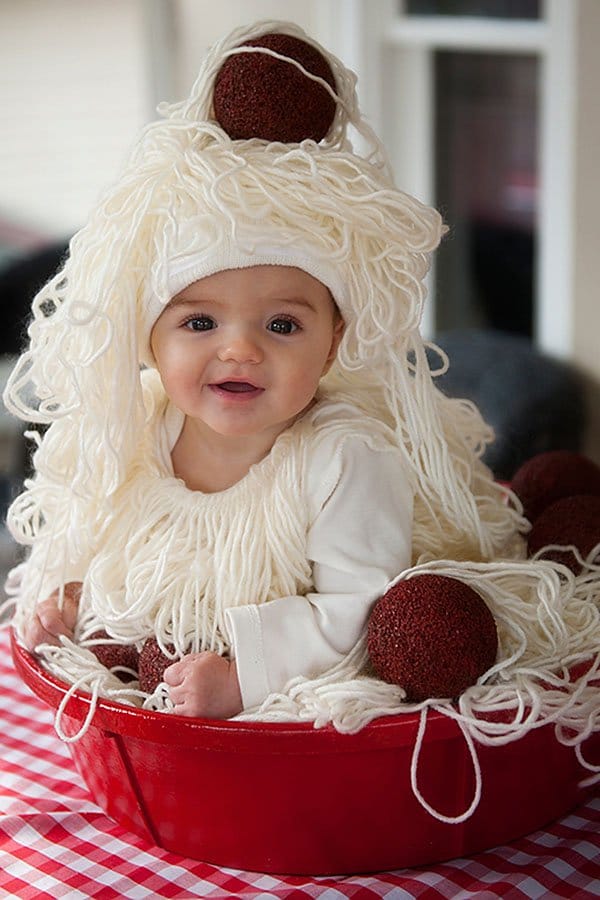 spaghetti and meatballs costume