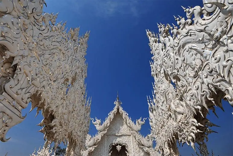 white-temple-thailand-5