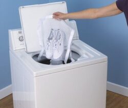 Sneaker Wash And Dry Bag net