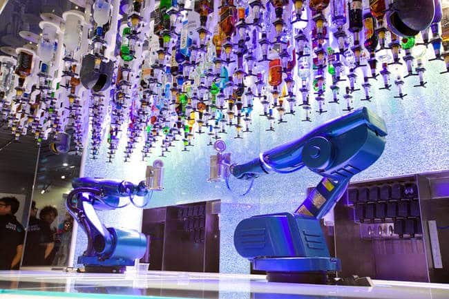 cruise ship robot bar