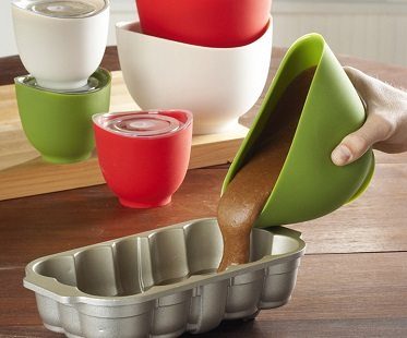 silicone mixing bowl