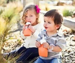 squeezable food pouches