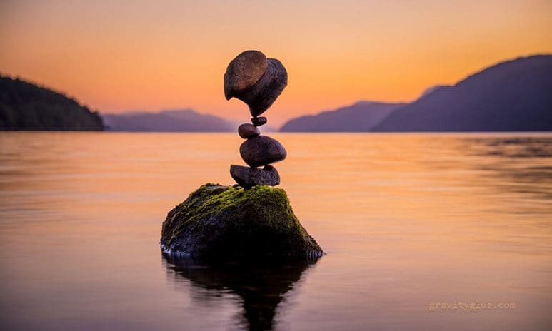 stone balancing art 10