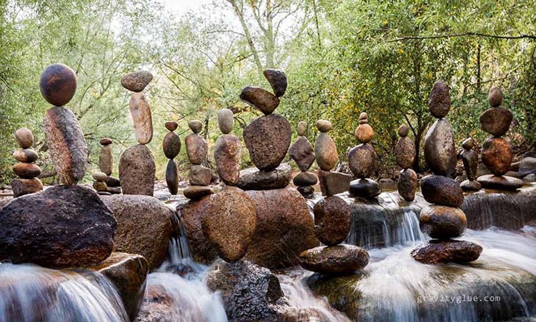 stone balancing art 14