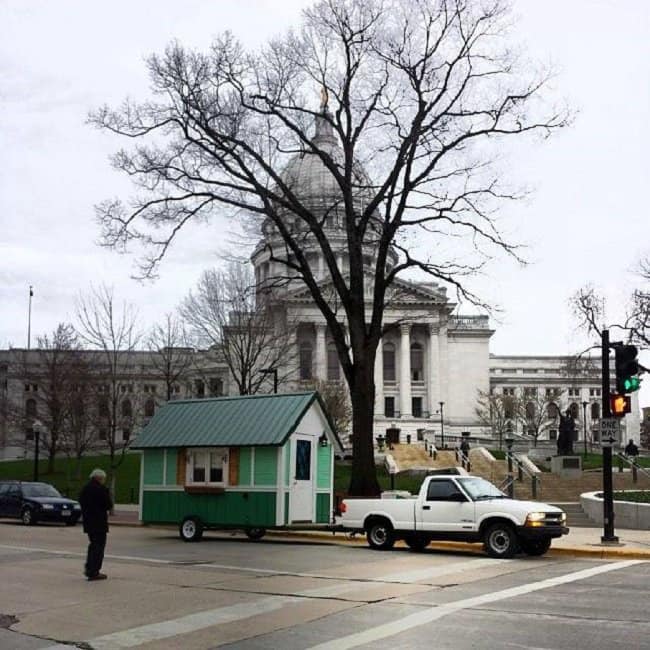 tiny-houses-going