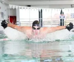 webbed swimming gloves