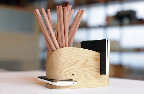 whale desktop organizer