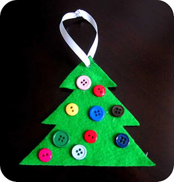 christmas-tree-felt-buttons