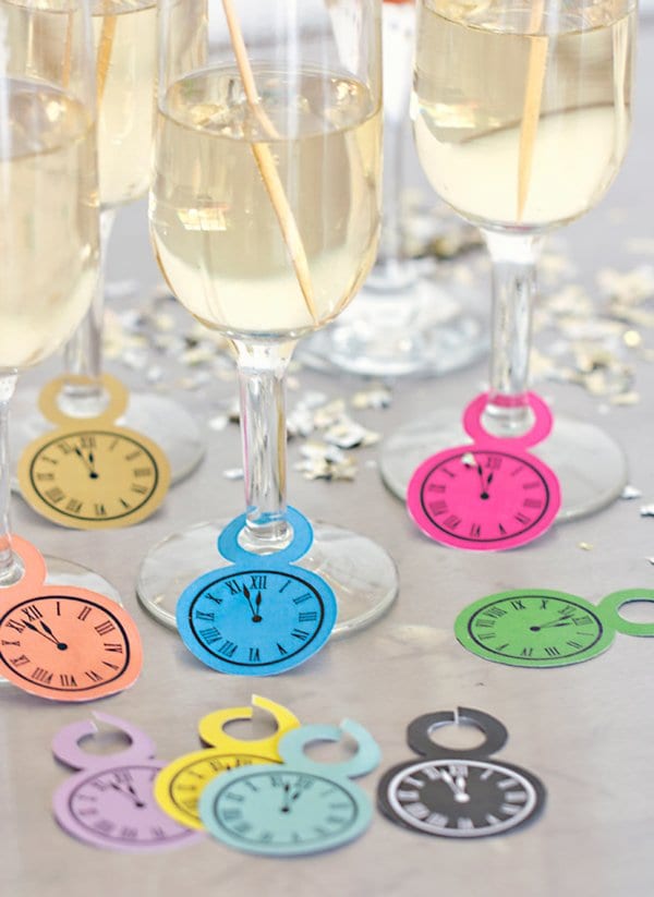 clock-wine-glass-charms