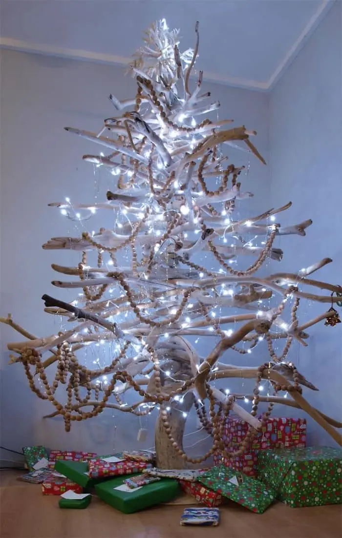18 Of The Most Creative Christmas Tree Ideas