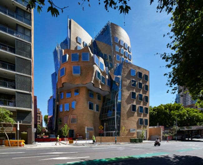 frank-gehry-side