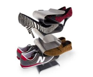 free-standing shoe rack heels