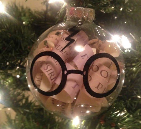 glasses-ornament
