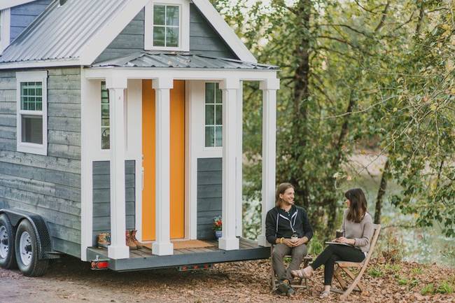 heirloom-tiny-home-outside