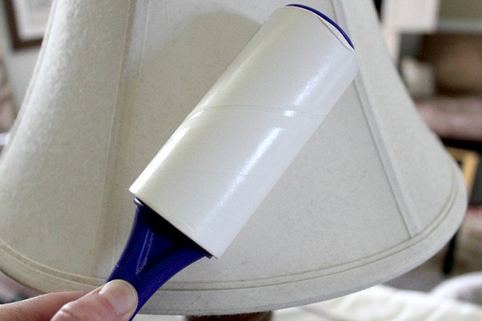 lint roller easily cleans dust from lampshades