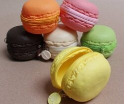 macaroon coin purse