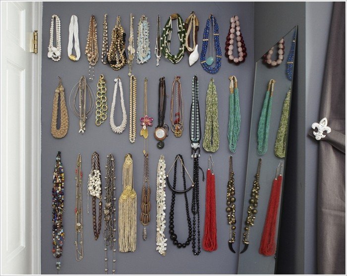 nails jewelry storage