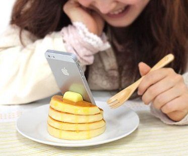 pancake smartphone stand