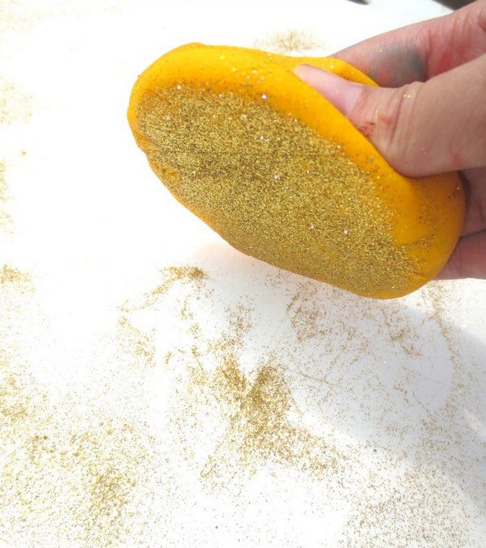 pick up glitter with play doh