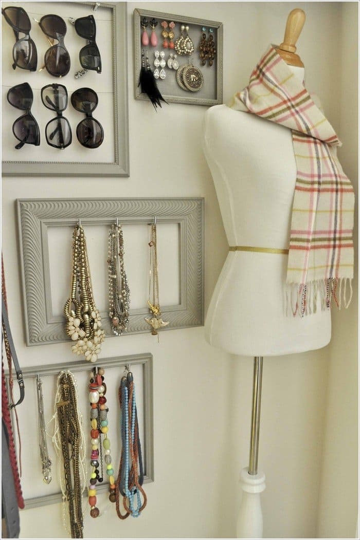 picture framed accessories