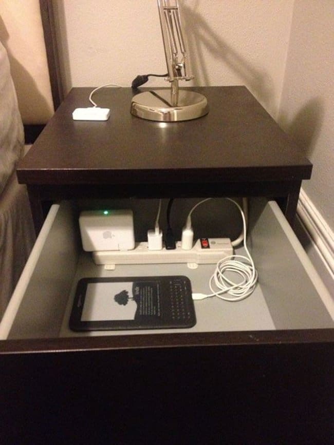 power-bar-nightstand