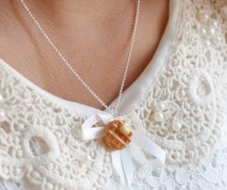 scented waffle necklace